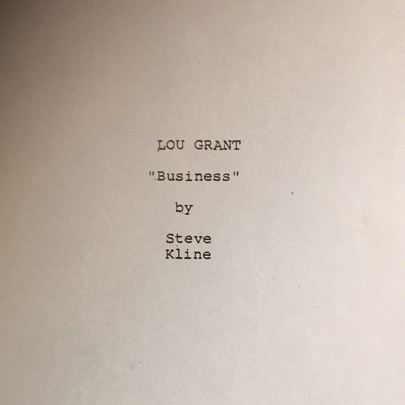 1981 signed script from the show series LOU GRANT - Picture 3 of 4